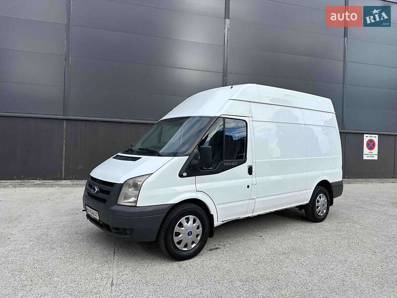 Ford Transit 2011