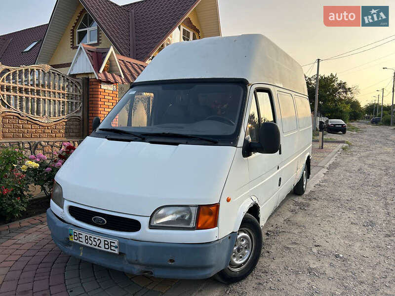 Грузовой фургон Ford Transit 2000 в Николаеве
