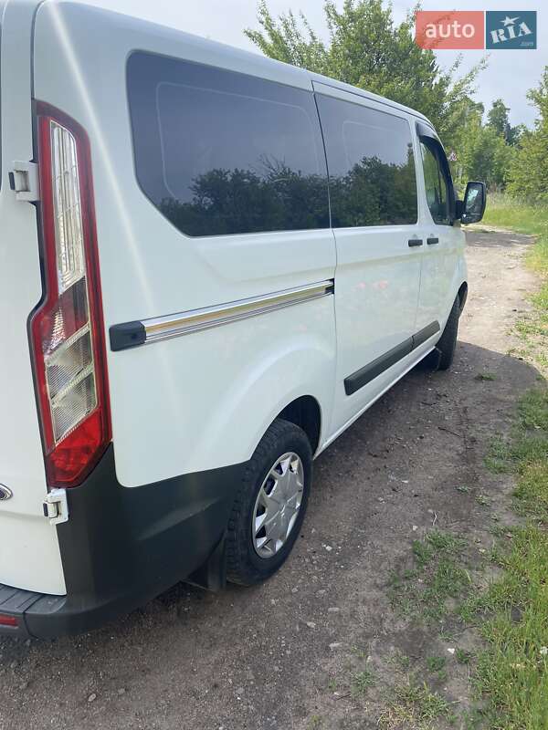 Мінівен Ford Transit 2016 в Полтаві