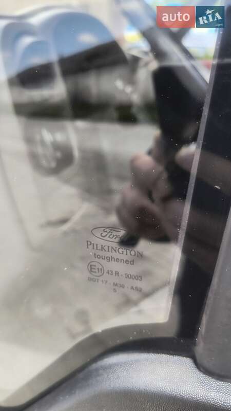 Грузовой фургон Ford Transit 2005 в Кременце фото 18 Грузовой фургон Ford Transit 2005 в Кременце