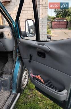 Грузовой фургон Ford Transit 1996 в 