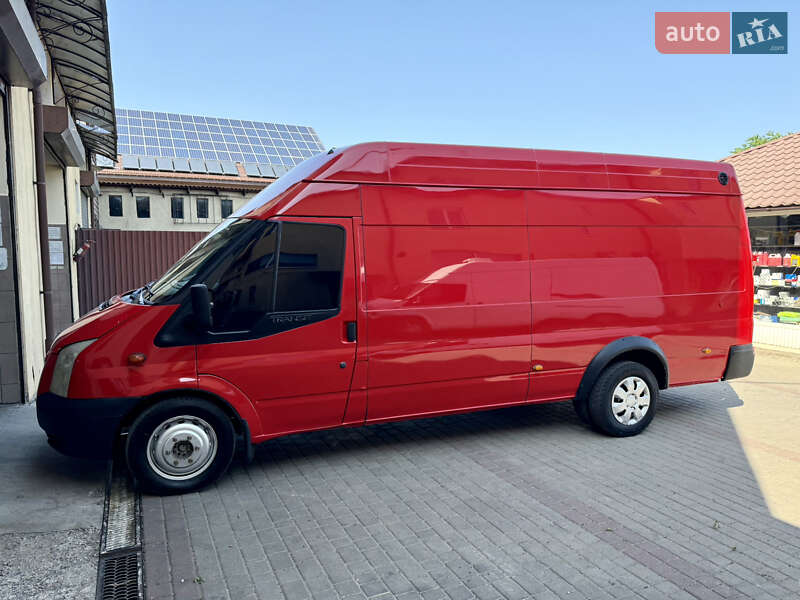 Грузовой фургон Ford Transit 2007 в 