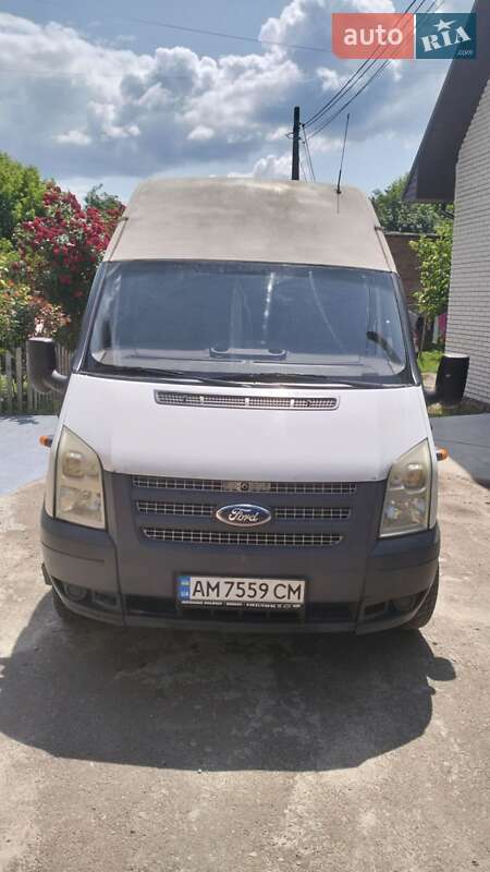 Ford Transit 2012