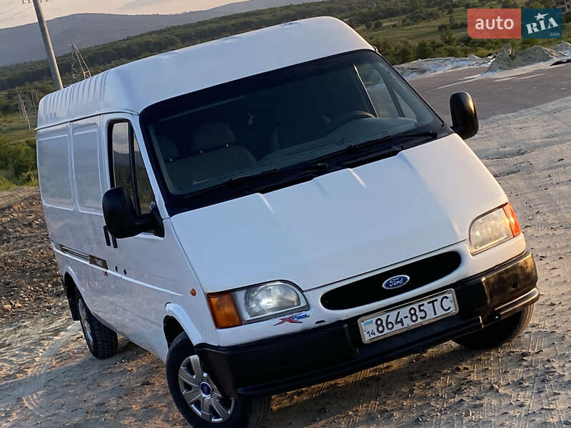 Грузовой фургон Ford Transit 1996 в Дрогобыче
