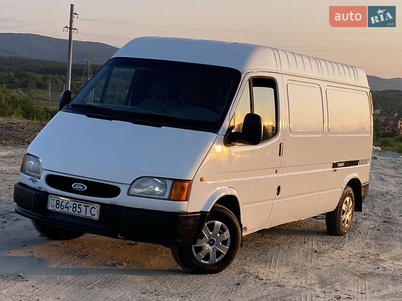 Грузовой фургон Ford Transit 1996 в Дрогобыче