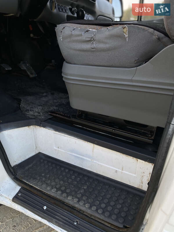 Грузовой фургон Ford Transit 1996 в Дрогобыче