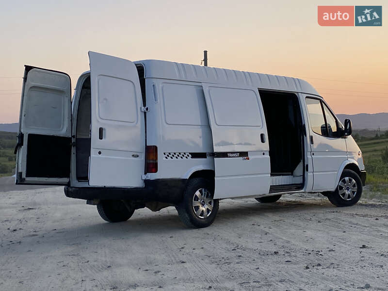 Грузовой фургон Ford Transit 1996 в Дрогобыче