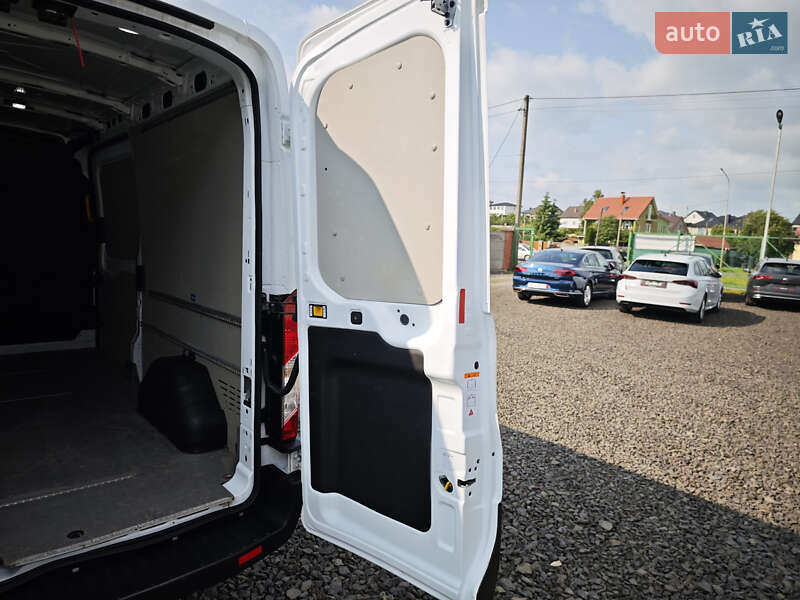 Грузовой фургон Ford Transit 2020 в Луцке