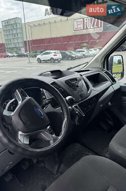 Грузовой фургон Ford Transit 2015 в 