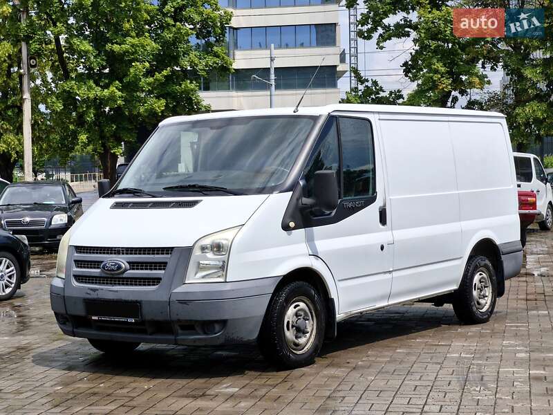 Грузовой фургон Ford Transit 2012 в 