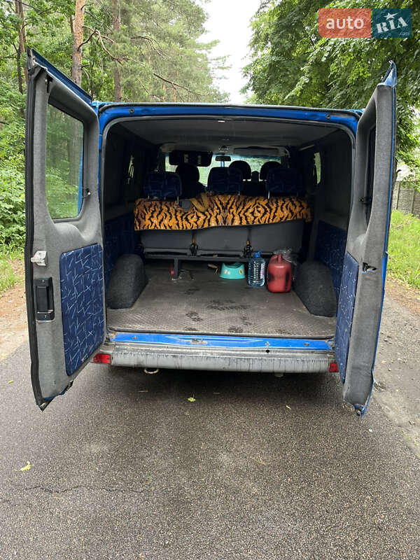 Грузопассажирский фургон Ford Transit 2003 в Броварах фото 7 Грузопассажирский фургон Ford Transit 2003 в Броварах