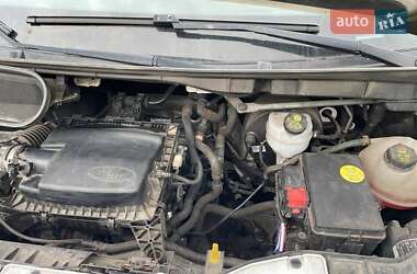 Грузовой фургон Ford Transit 2017 в 