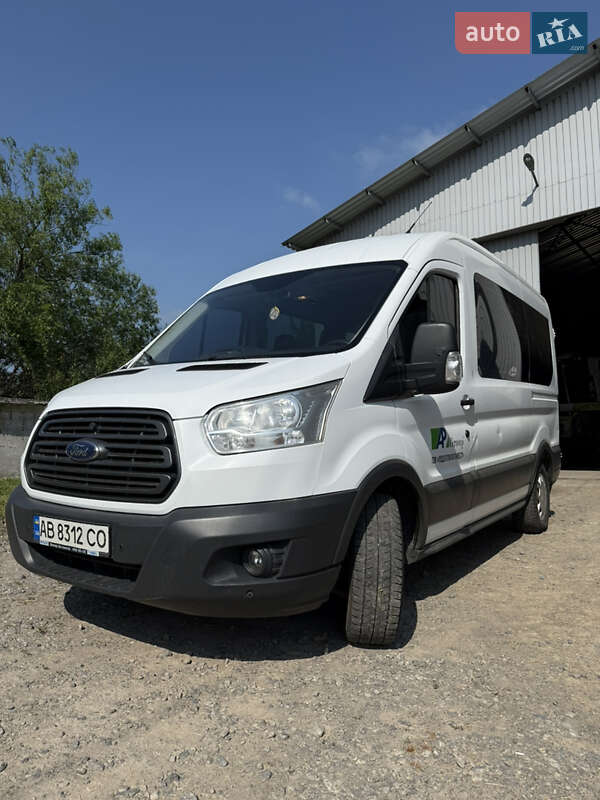 Микроавтобус Ford Transit 2017 в Тыврове