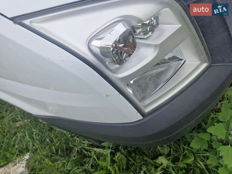 Вантажопасажирський фургон Ford Transit 2012 в Харкові
