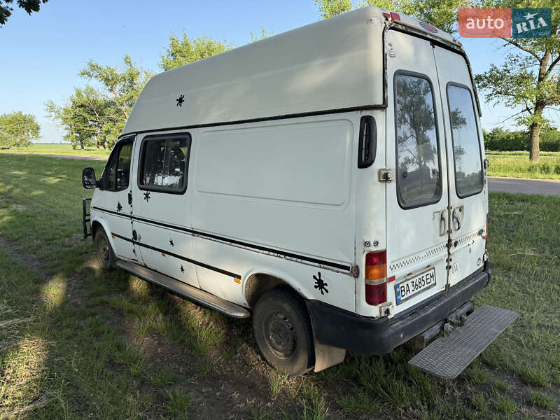 Вантажний фургон Ford Transit 1998 в Кропивницькому
