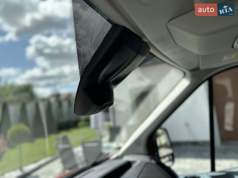 Грузопассажирский фургон Ford Transit 2017 в Дубно