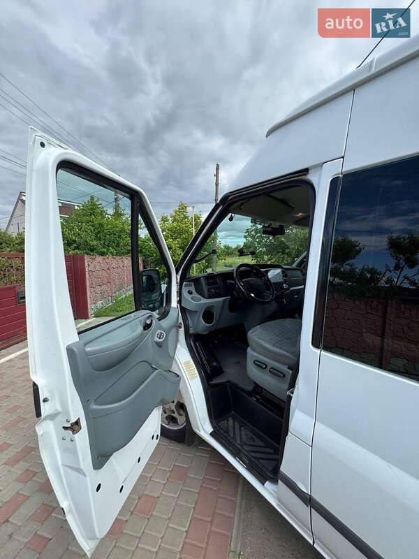 Микроавтобус Ford Transit 2011 в Тульчине