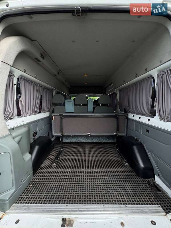 Микроавтобус Ford Transit 2011 в Тульчине