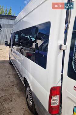 Грузопассажирский фургон Ford Transit 2013 в 