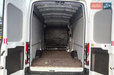 Грузовой фургон Ford Transit 2018 в 