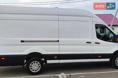 Грузовой фургон Ford Transit 2018 в 