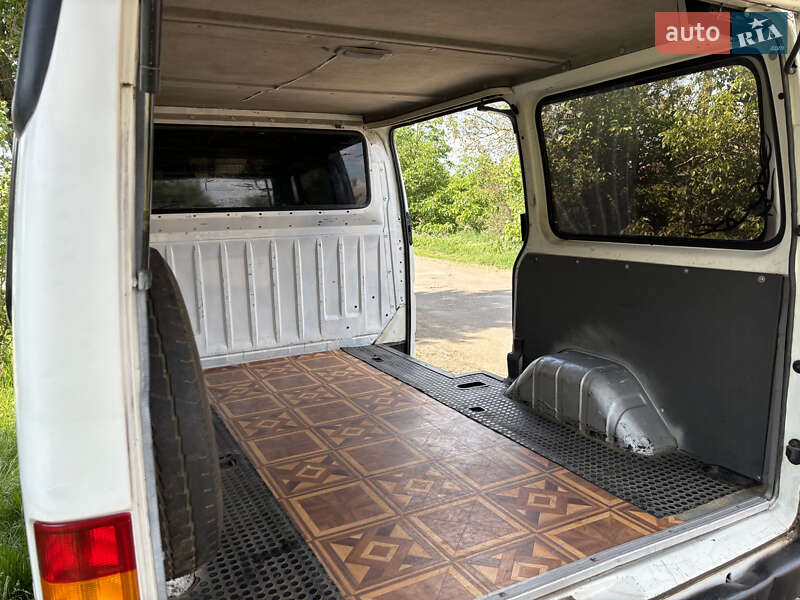 Вантажний фургон Ford Transit 1999 в Роздільній