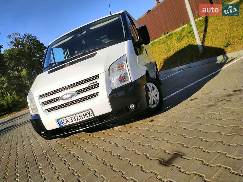Грузовой фургон Ford Transit 2012 в Тернополе