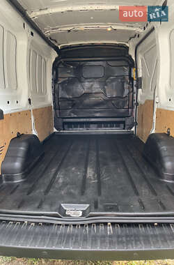 Грузовой фургон Ford Transit 2018 в 