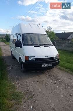 Вантажний фургон Ford Transit 1981 в Бурштині
