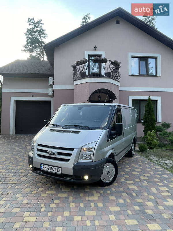Грузовой фургон Ford Transit 2011 в Киеве