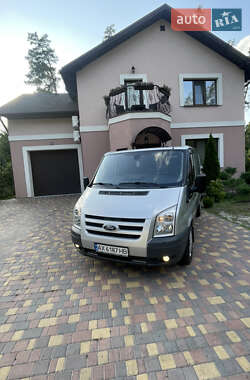 Грузовой фургон Ford Transit 2011 в 