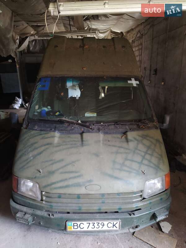 Другие автобусы Ford Transit 1990 в 
