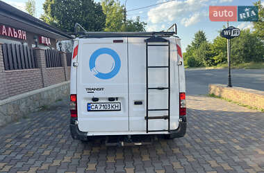 Грузовой фургон Ford Transit 2006 в 