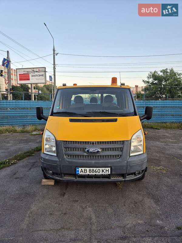 Эвакуатор Ford Transit 2011 в Виннице