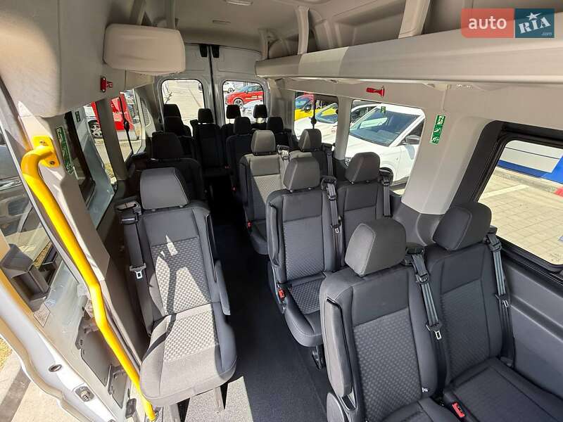 Микроавтобус Ford Transit 2023 в Ивано-Франковске