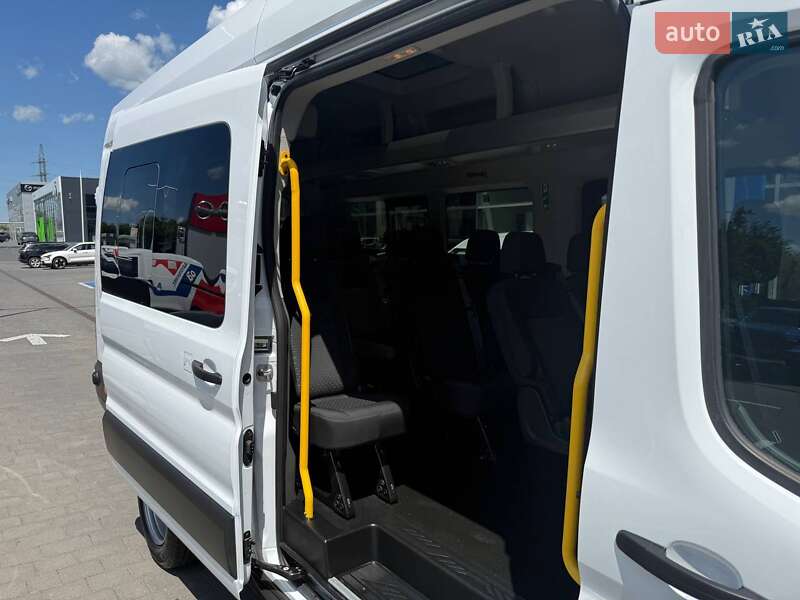 Микроавтобус Ford Transit 2023 в Ивано-Франковске