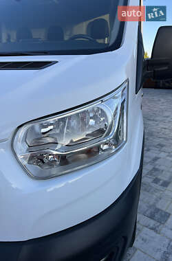 Грузовой фургон Ford Transit 2020 в 