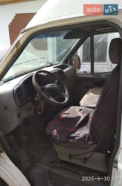 Грузовой фургон Ford Transit 1998 в 