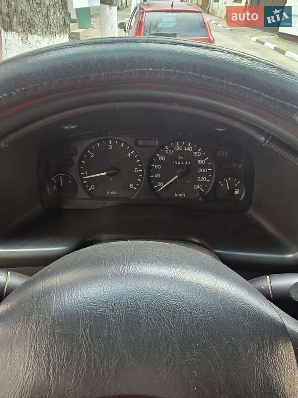 Грузовой фургон Ford Transit 2002 в Черновцах