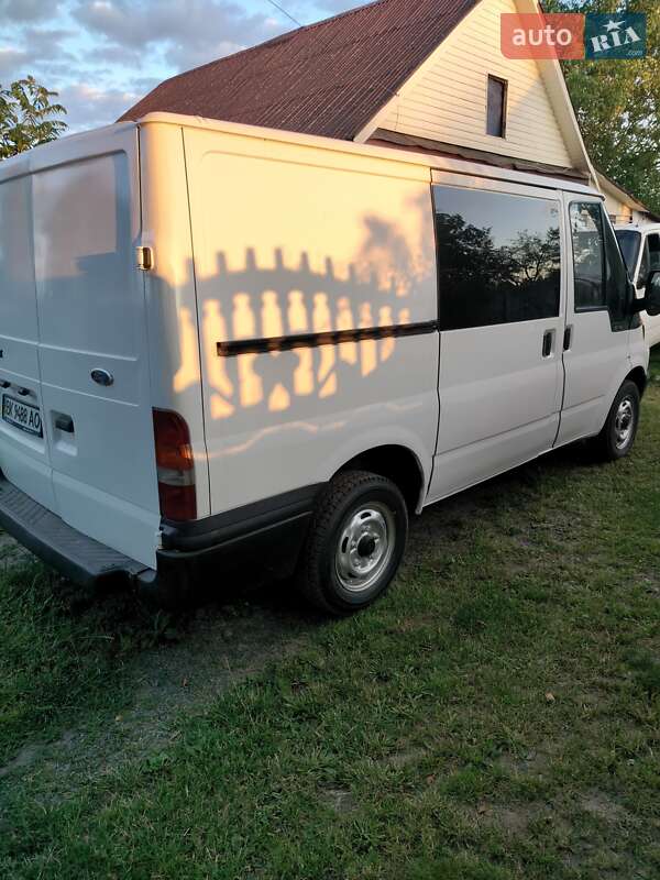 Грузопассажирский фургон Ford Transit 2004 в Рокитном