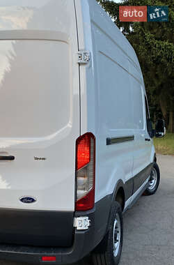 Грузовой фургон Ford Transit 2014 в 