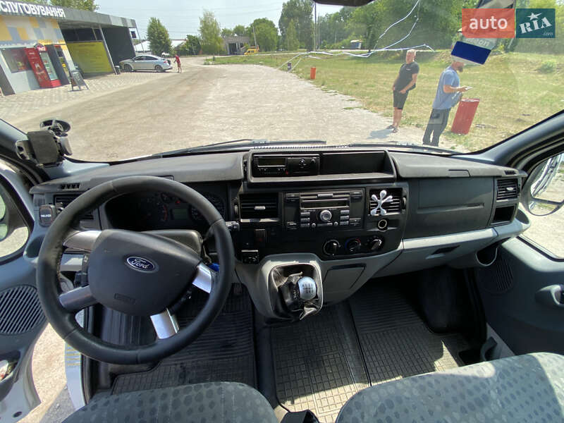 Вантажний фургон Ford Transit 2012 в Запоріжжі