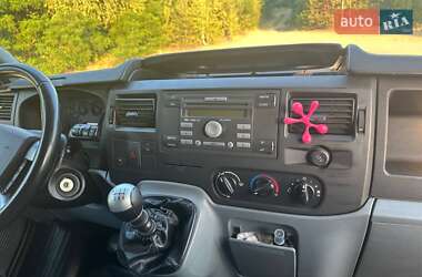 Вантажний фургон Ford Transit 2010 в 