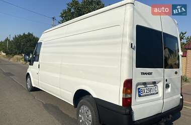 Грузовой фургон Ford Transit 2000 в 