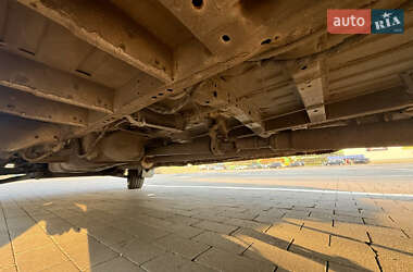 Вантажний фургон Ford Transit 2006 в 