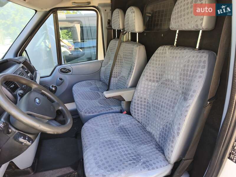 Грузовой фургон Ford Transit 2012 в Днепре