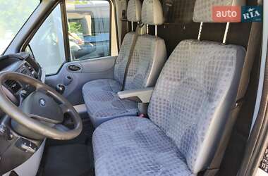 Грузовой фургон Ford Transit 2012 в 
