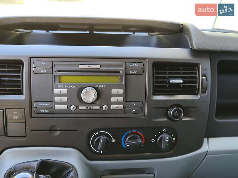 Грузовой фургон Ford Transit 2012 в Днепре