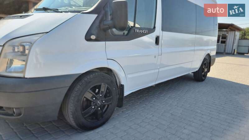 Микроавтобус Ford Transit 2008 в Староконстантинове