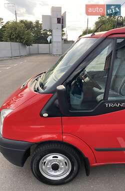 Грузовой фургон Ford Transit 2012 в 